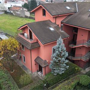 Farmhouse for Sale in Albiate