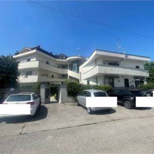Appartamento In Vendita a Giussano