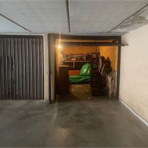 Garage In Vendita a Lissone
