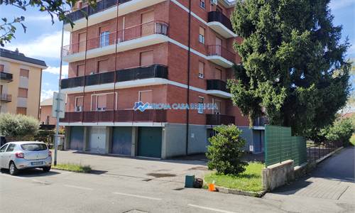 2 bedroom apartment for Sale in Verano Brianza